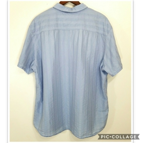 Calvin Klein Blue Button Down Short Sleeve Shirt - Picture 2 of 4